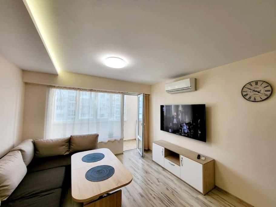 Bright City Apartment Varna ภายนอก รูปภาพ